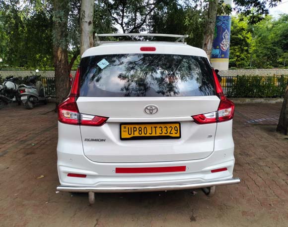 cabs in agra